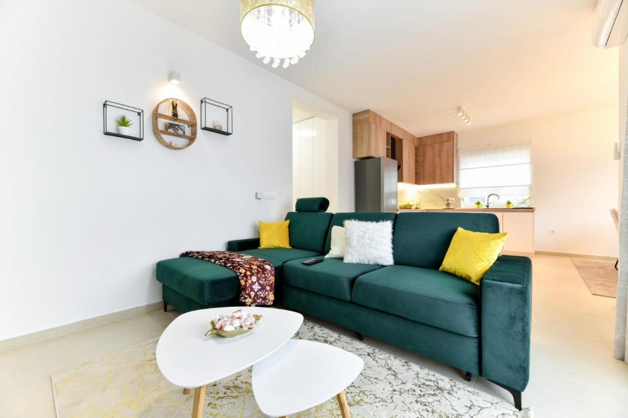 Family Apartment Amare 扎达尔 外观 照片