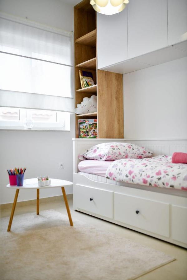 Family Apartment Amare 扎达尔 外观 照片