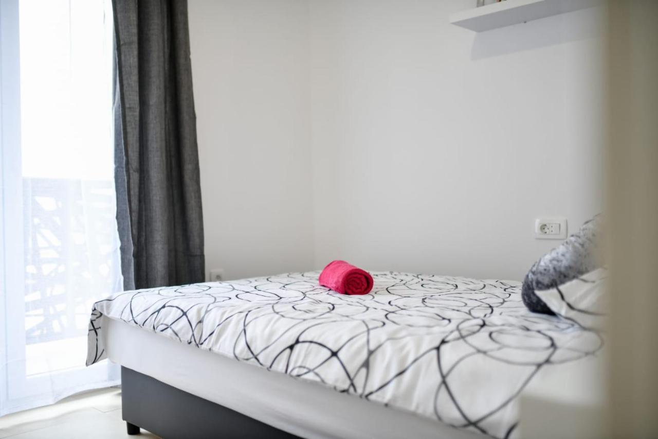 Family Apartment Amare 扎达尔 外观 照片