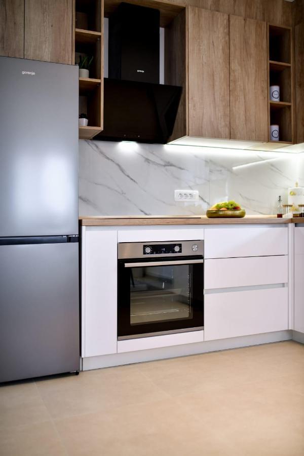 Family Apartment Amare 扎达尔 外观 照片