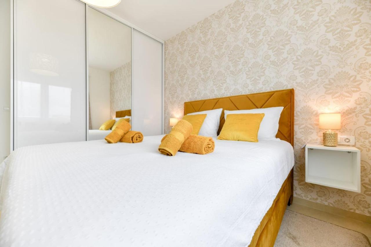 Family Apartment Amare 扎达尔 外观 照片