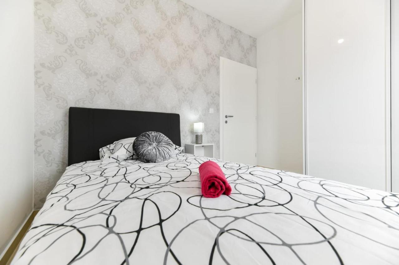 Family Apartment Amare 扎达尔 外观 照片