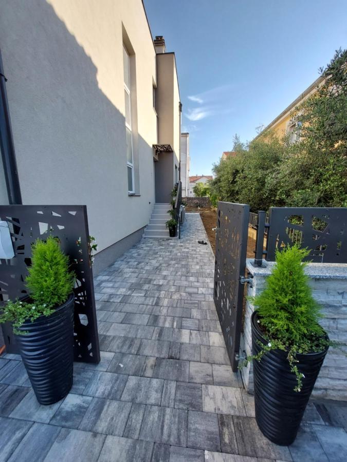Family Apartment Amare 扎达尔 外观 照片